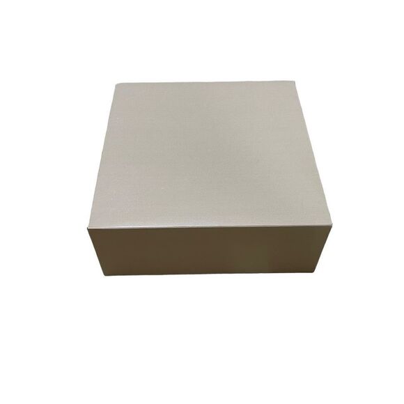 🌟NEW🌟Michael Kors🌟Gift Box - Picture 1 of 1